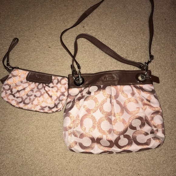 Authentic coach crossbody and wallet - Picture 1 of 2